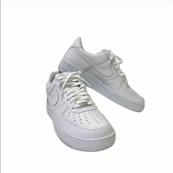 Nike White Air Force 1 '07 - Picture 2 of 4